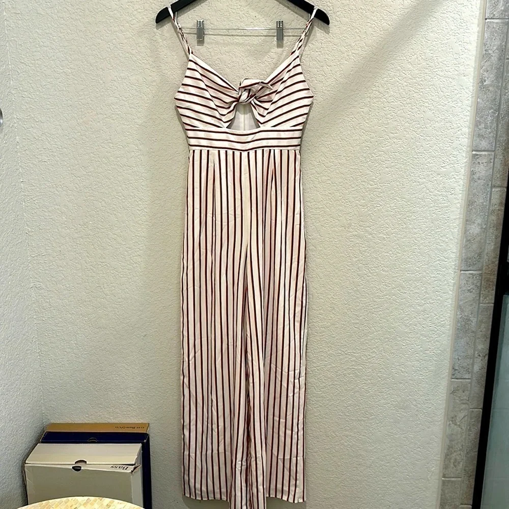 Forever 21 romper size S - Picture 1 of 5